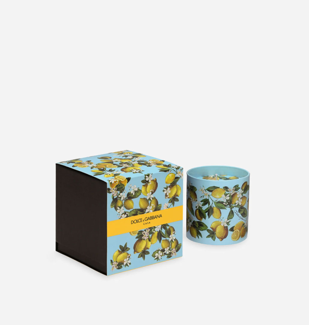 Lemon scented candle